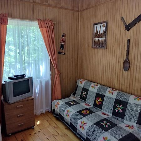 Entre Esteros Hornopiren Eksteriør bilde